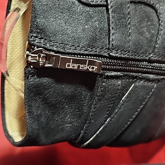 Dansko Cagney Black Leather Comfortable Ankle Booties 7-7.5US EUR37 - Picture 6 of 16